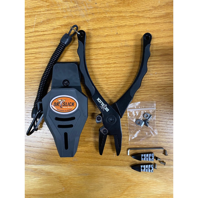 Dr. Slick Typhoon Plier Black