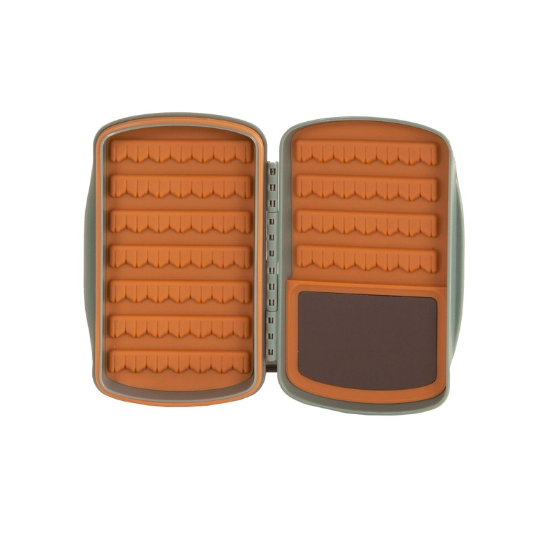 TACKY PESCADOR FLY BOX  MAGPAD SMALL