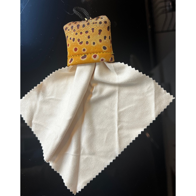 Sunglasses cleaning cloth