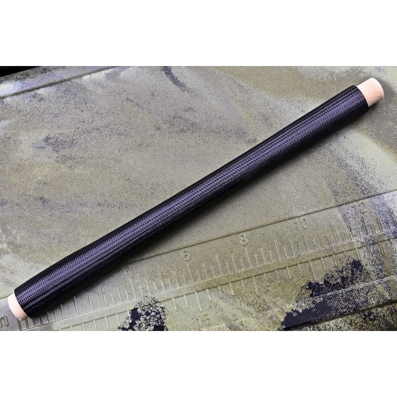 14.0″ Cast Carbon Fiber on Polyurethane Foam Core Rear Grip