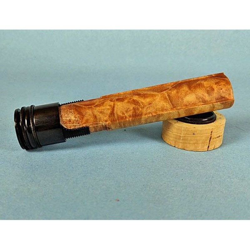 Bellinger .720 Up Lock Reel Seat – Black Aluminum Maple Burl