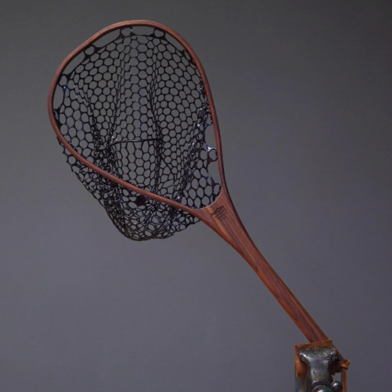 XL 18″x14″ – Walnut Fly Fishing Traditional Landing Net