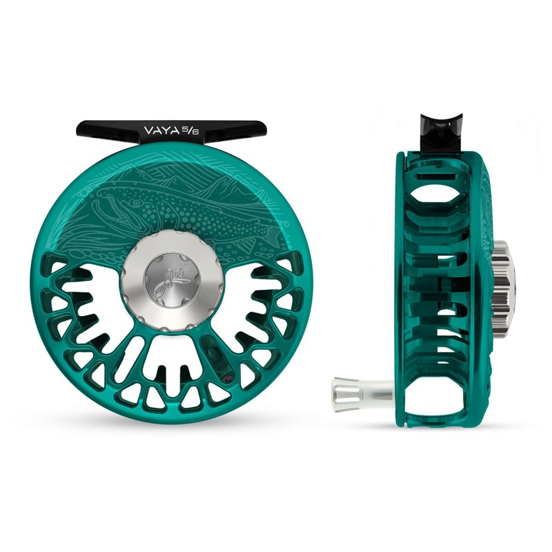 Abel Vaya Reel 5/6 Teal, Platinum Drag Knob, Underwood On the Hunt Engraving with Platinum Handle
