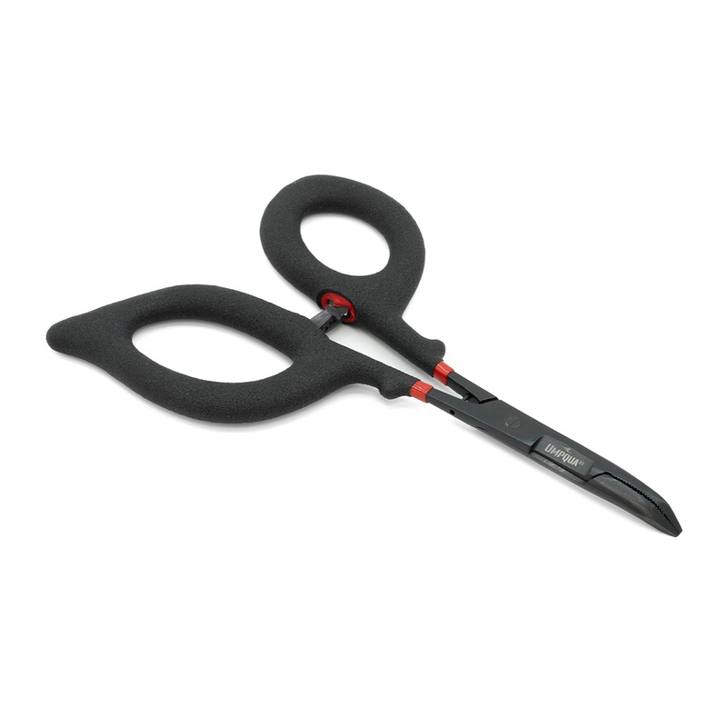 Umpqua Rivergrip Precision Series Scissor/Forcep 6″ Curved Black
